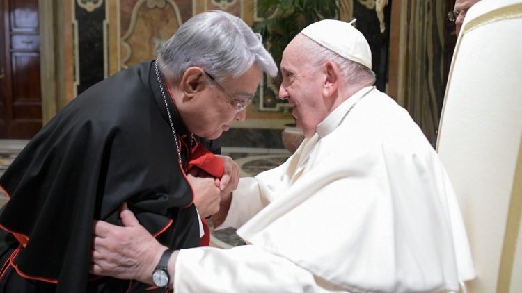 Il Papa con il cardinale Marcello Semeraro, prefetto del Dicastero delle Cause dei Santi 