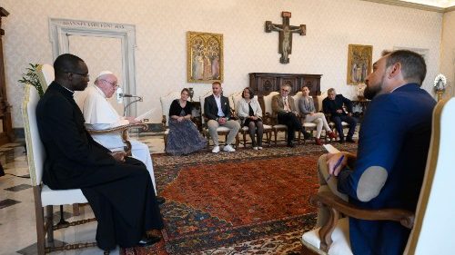 Le Pape salue les aumôniers d'écoles suisses romandes 