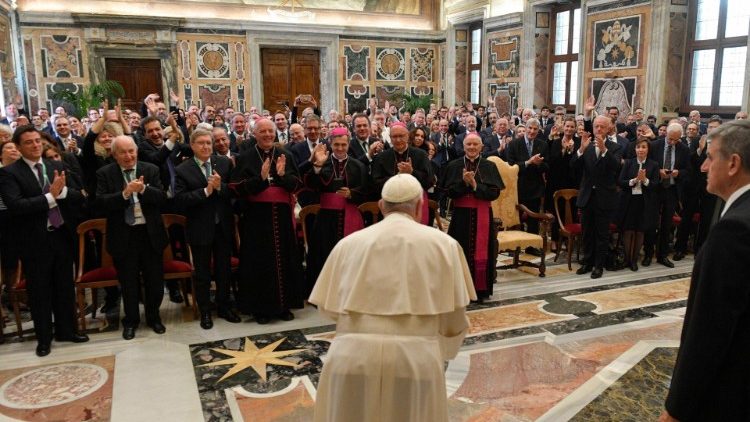 Papež Frančišek je  v soboto, 8. oktobra, sprejel v avdienco okoli 180 članov Fundacije Centesimus Annus Pro Pontifice.
