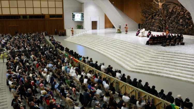 Частная аудиенция в Зале Павла VI (10 октября 2022 г.)