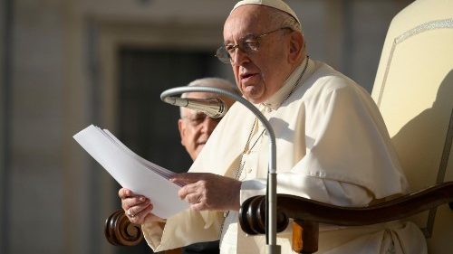 Il Papa: il desiderio che orienta la vita non è la voglia di un attimo ma nostalgia di Dio