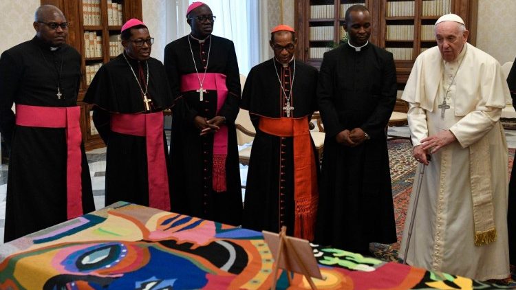Baba Mtakatifu Francisko ameteuwa Askofu mkuu Mambé Jean-Sylvain Emien kuwa Balozi mpya wa Vatican nchini Guinea 