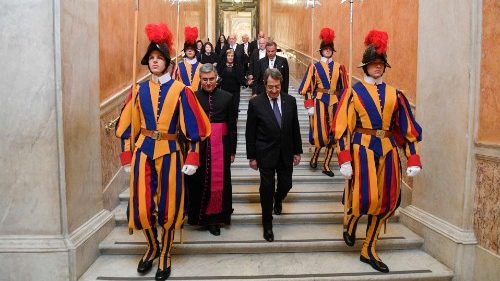 Réunification et Méditerranée évoquées par François et le président chypriote