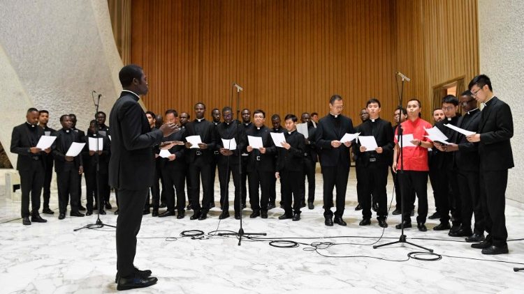 Mkutano wa Papa Francisko na waseminari na mapadre wanaosoma Roma