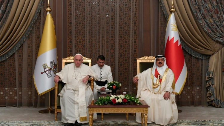 Папа Францішак і кароль Бахрэйна