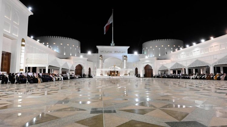 El Palacio Real de Sakhir, en Awali, Baréin, está ubicado en la región desértica de Sakhir, en el oeste de Baréin. (Vatican Media)
