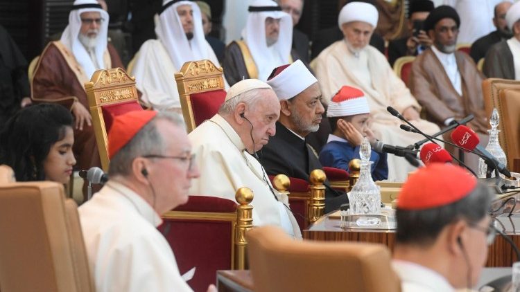 Bahreïn, rencontre avec le Conseil des sages musulmans, le 3 novembre 2022. 