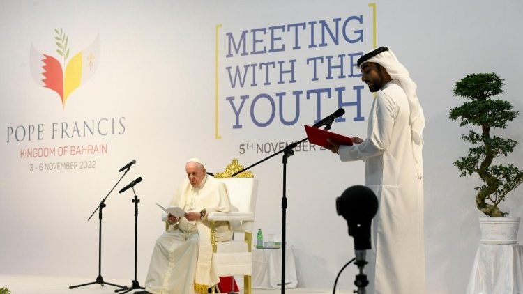 Среща на папа Франциск с младежите в Бахрейн