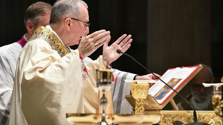 Popiežiaus valstybės sekretorius aukojo Mišias už Ukrainą