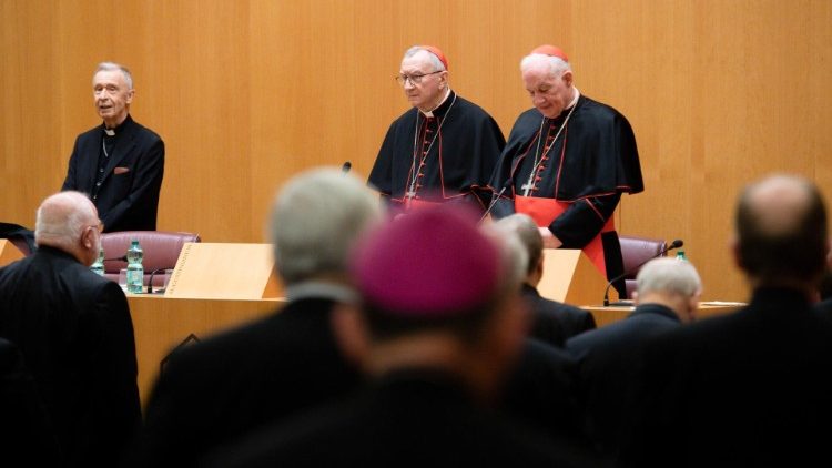 Treffen der deutschen Bischöfe mit Spitzenvertretern der Kurie an diesem Freitag