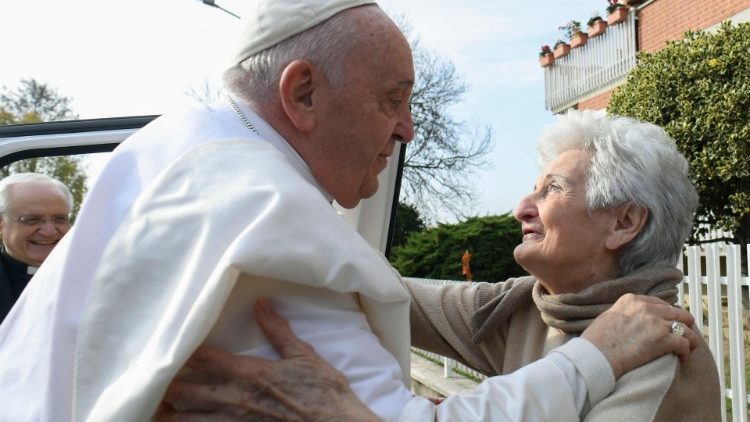 Papa Francisc a început o vizită de două zile la Asti (Italia)