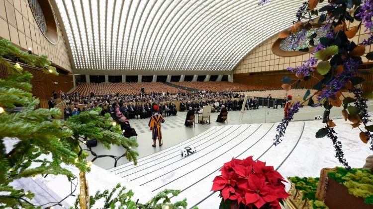 Папа Франциск на встрече с делегатами Христианского движения трудящихся (Ватикан, Зал Павла VI, 9 декабря 2022 г.)