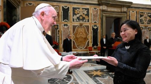 Embajadora de Mongolia: La visita del Papa promueve la paz 