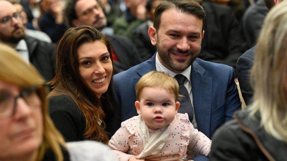 Audiencia zamestnancov Vatikánu s rodinami 