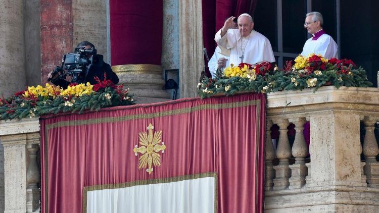 Pope Francis during his "Urbi et Orbi" Christmas blessing