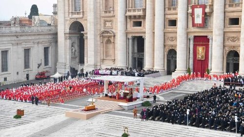 “Far risplendere la luce di Cristo, non la propria”