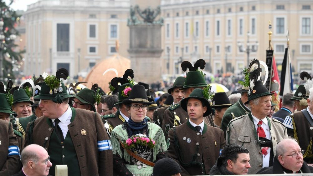 Obsèques de Benoît XVI, jeudi 5 janvier 2023, place Saint-Pierre de Rome. 