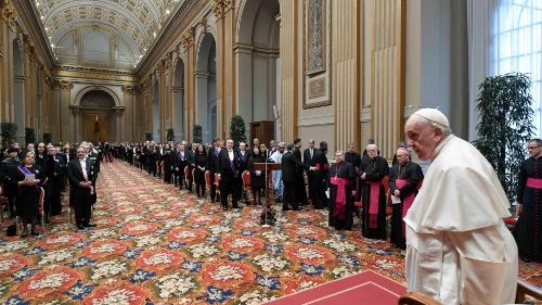 Papst Franziskus: Große Polit-Rede zum Jahresbeginn