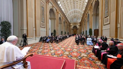 Pope: In face of nuclear threat and risks to freedom, let us build peace together