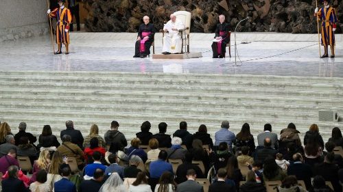 Francesco: la missione è l'ossigeno della vita cristiana