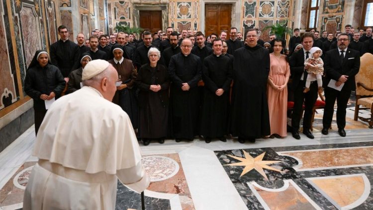 Fran?ois devant les membres du collge pontifical nord-amricain, le 14 janvier 2023. 