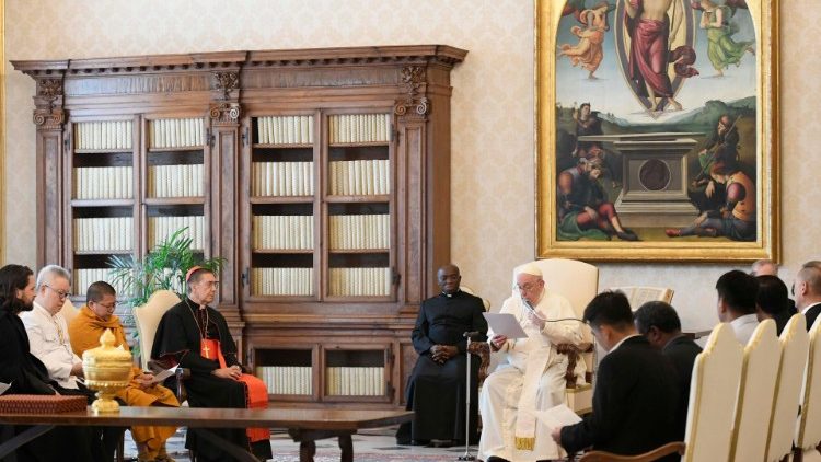 Le Pape Fran?ois et la dlgation de bouddhistes du Cambodge, le 19 janvier 2023