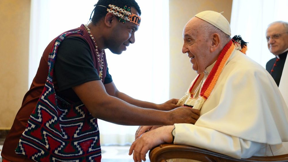 Il Papa con la comunit del Pontificio Collegio Urbano "de Propaganda Fide"