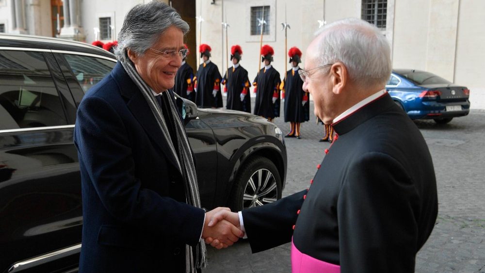 Presidente do Equador Sr. Guillermo Lasso Mendoza, prepara-se para deixar o Vaticano