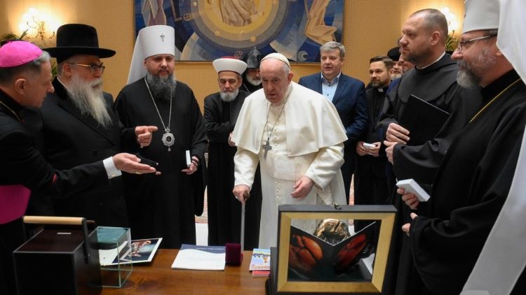 Die Delegation beim Papst