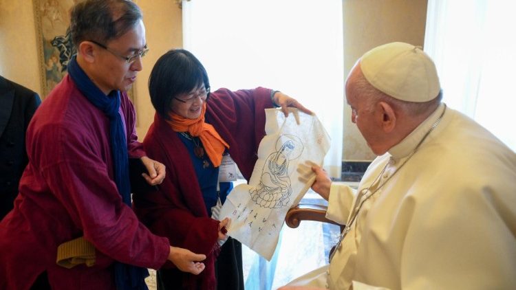 Audiencija suvažiavimo „Women Building a Culture of Encounter Interreligiously“ dalyviams