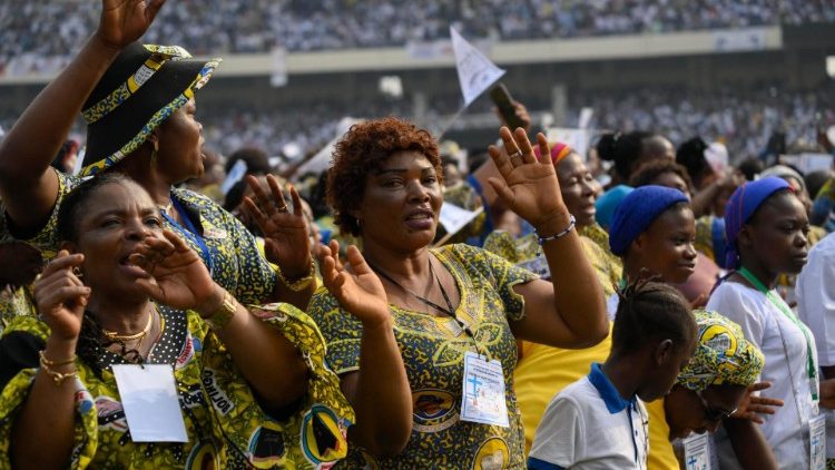 Wosia kwa vijana: Amani, Sala, Jumuiya na Huduma ya Upendo