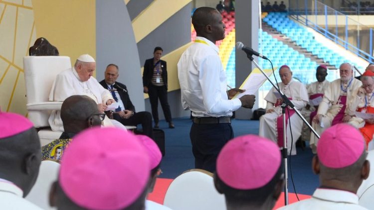 ?TC g?p g? gi?i tr? và giáo lý viên CHDC Congo 