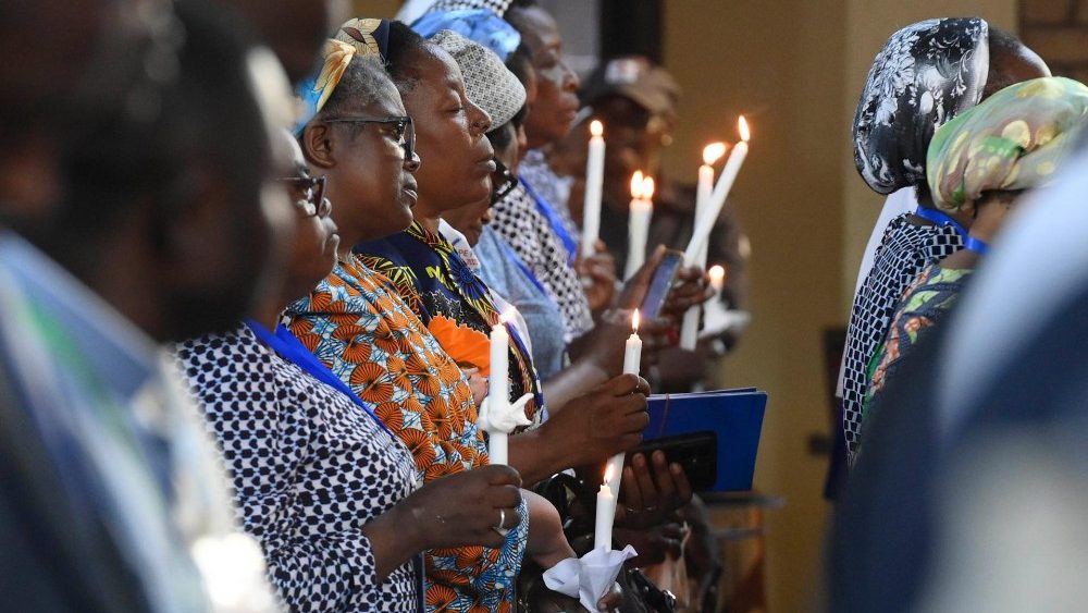 է٧֧ݧ??  ? ѧҧ Notre Dame du Congo  ?ߧѧ