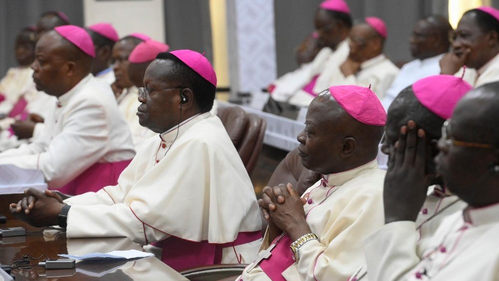 Le Pape a rencontr les ܱ de la CENCO, la confrence piscopale nationale du Congo, le 3 fvrier 2023,  Kinshasa. 