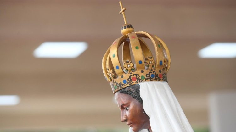 Maria, a M?e de Jesus, mesmo na dor continua sendo a M?e de tantas Marias