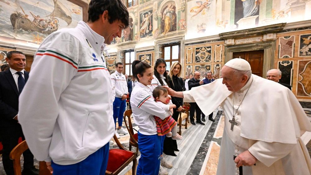 Papa Francisco no encontro com a Federa??o Italiana de Pentatlo Moderno