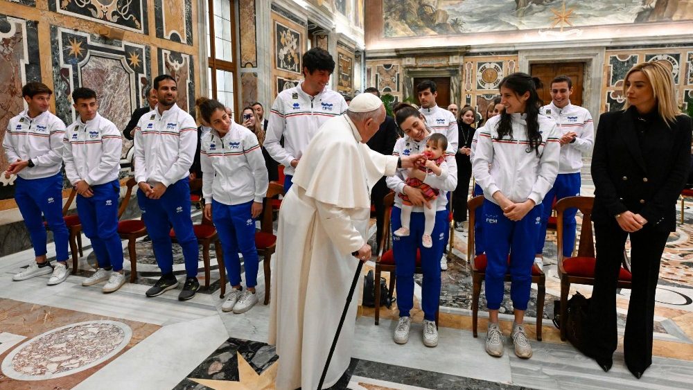Papa Francisco no encontro com a Federa??o Italiana de Pentatlo Moderno