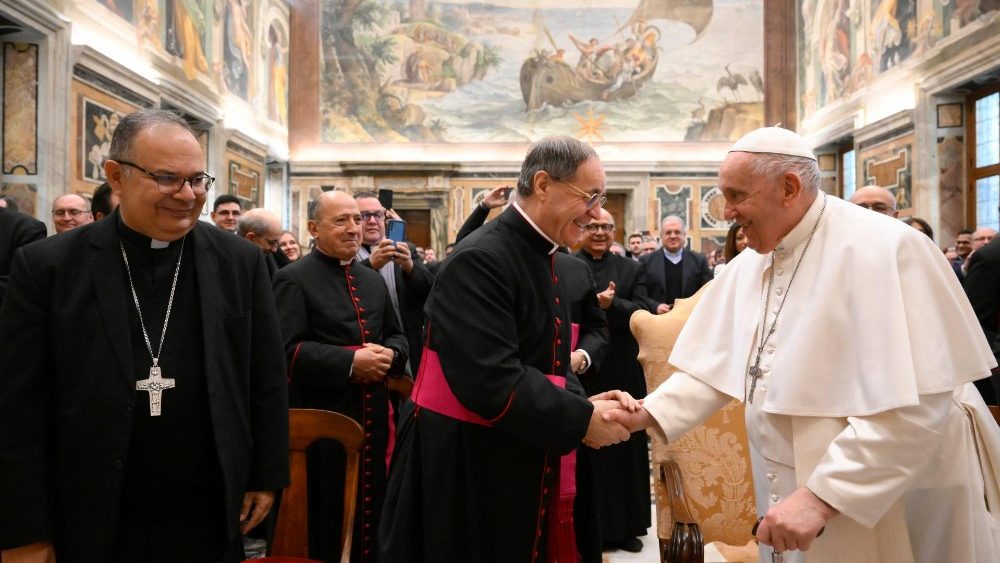 Papa recebe participantes de Curso promovido pelo Tribunal da Rota Romana