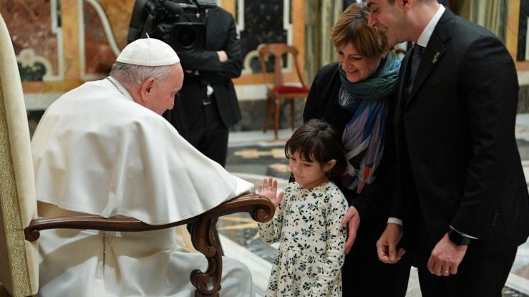Trenutak s audijencije u Apostolskoj palači