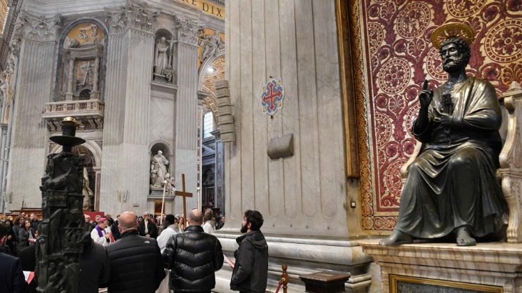 Basilica di San Pietro, Via Crucis nel primo venerdì di Quaresima