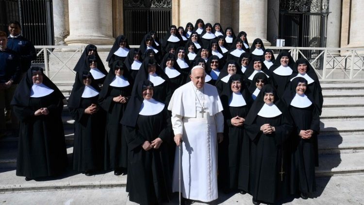 Le Piccole suore degli anziani abbandonati