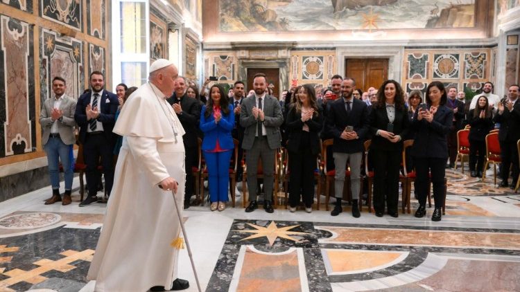 Të rinjtë e  "Projektit Policoro", promovuar nga Konferenca Ipeshkvnore  Italiane