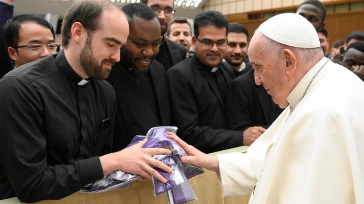 O Papa com os participantes do 33 Curso sobre o Foro Interno promovido pela Penitenciaria Apostlica