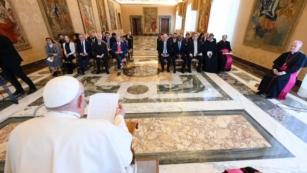 O Papa na audincia aos participantes do encontro "Minerva Dialogues" promovido pelo Dicastrio para a Cultura e a Educa??o (Vatican Media)