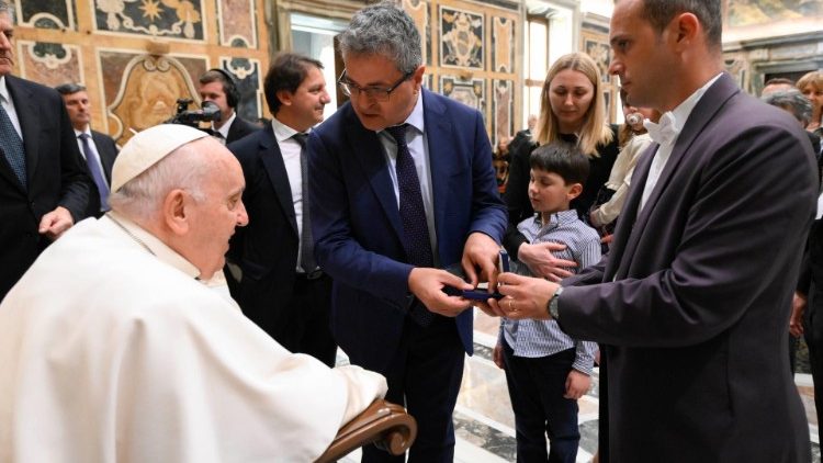 Papie? podczas spotkania z w?oskim Krajowym Instytutem Ubezpiecze Spo?ecznych