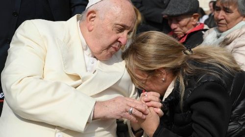 La esperanza de Dios nace y renace en los agujeros negros de nuestras decepciones