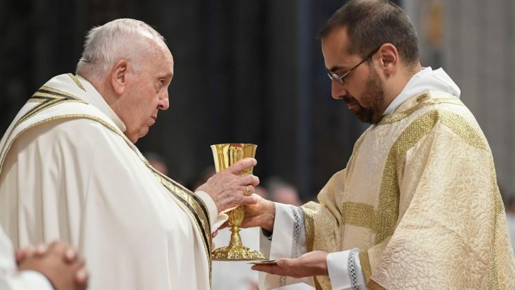 La ܳ٨ nos lleva siempre al vrtice de las acciones de salvacin de Dios"