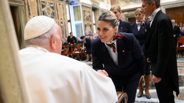 Il saluto con una assistente di volo