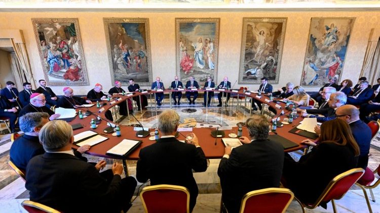 O encontro em abril entre as delegações da Santa Sé e da Itália, no Vaticano