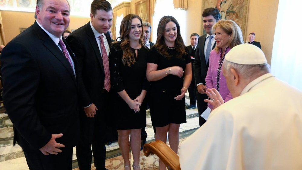 Encontro do Papa Francisco com os membros da Papal Foundation